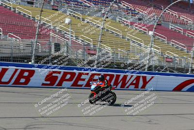 media/Aug-27-2022-Fastrack Riders (Sat) [[c588535105]]/Level 1/Session 1 Start Finish/